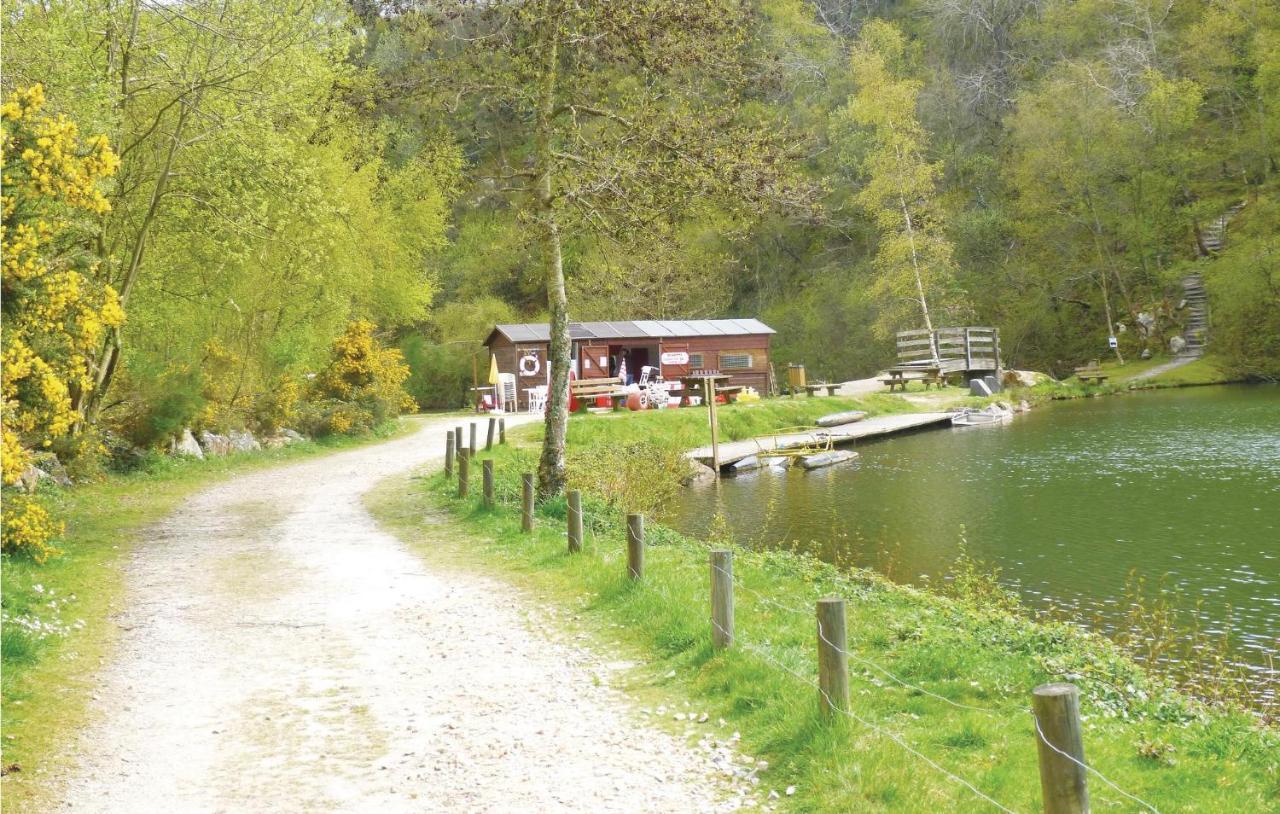 Holiday Home In Montsernelle Lithaire Exterior photo